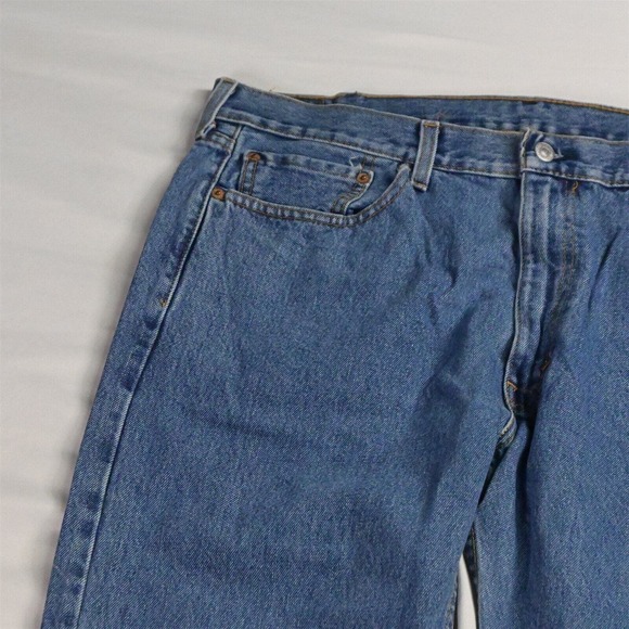 Levis 38 x 32 505 Straight‎ Fit Light Stonewash Denim Jeans - Picture 2 of 12